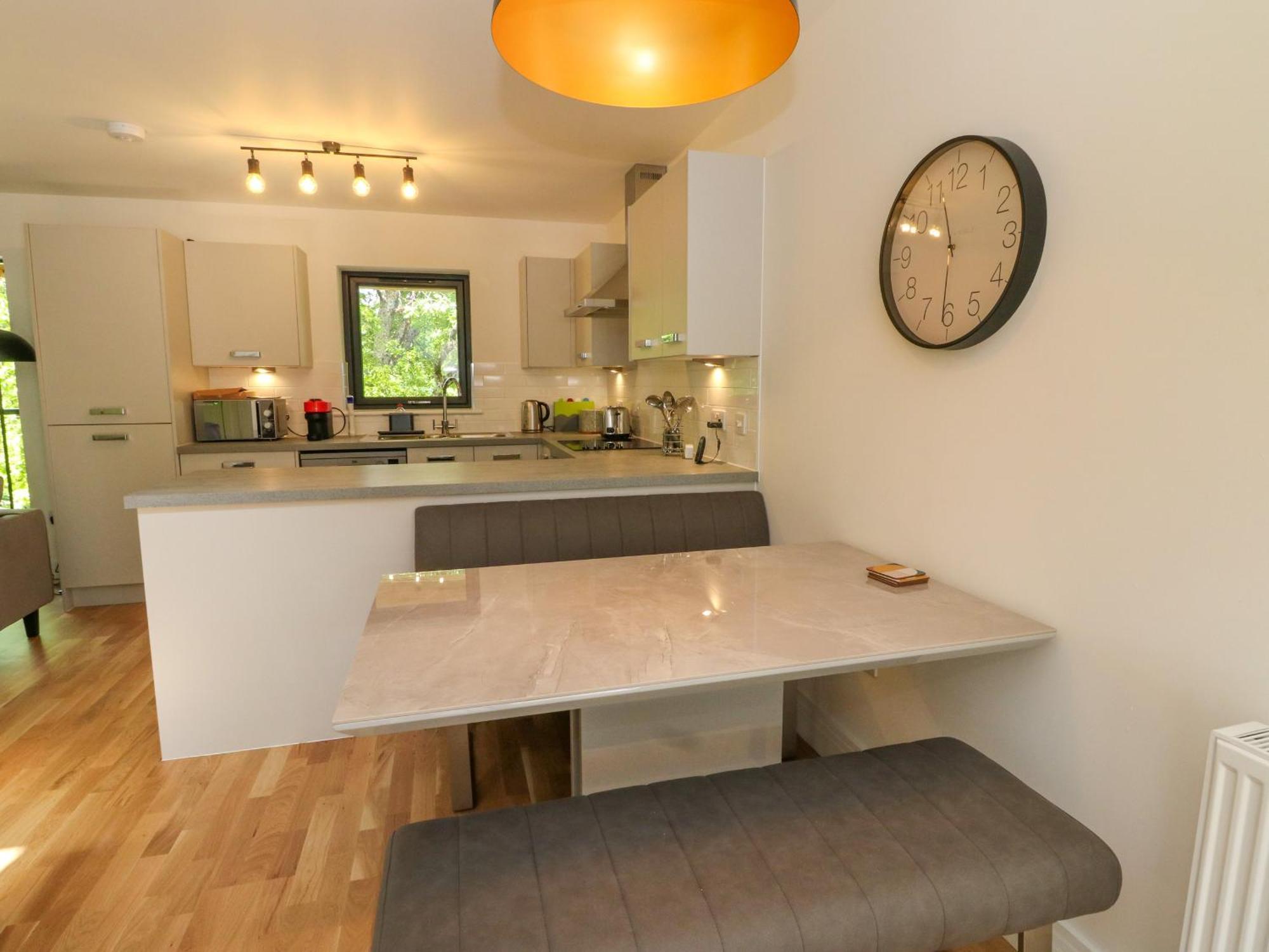Oakbank Mews *