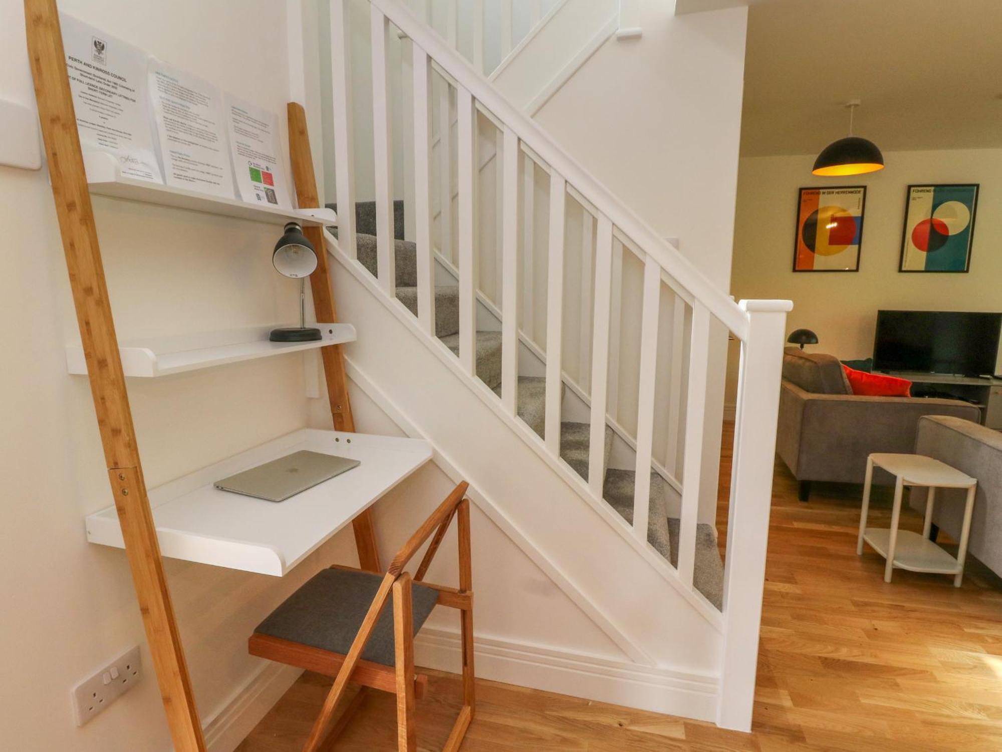 Oakbank Mews * Aberfeldy